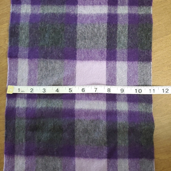 Louisa Perini 100% Cashmere Plaid Scarf Soft High End Quiet Luxury Chic 11x66 - Picture 4 of 4